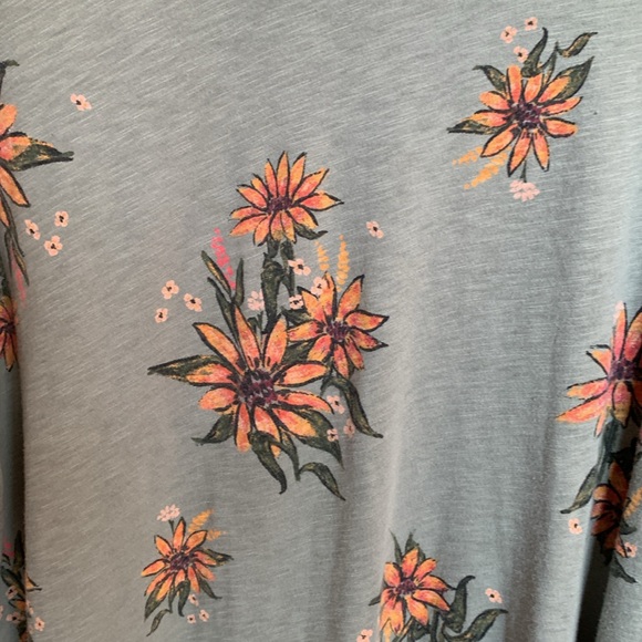 Set of 4 Sonoma Long Sleeve Tee Shirts - Picture 15 of 16